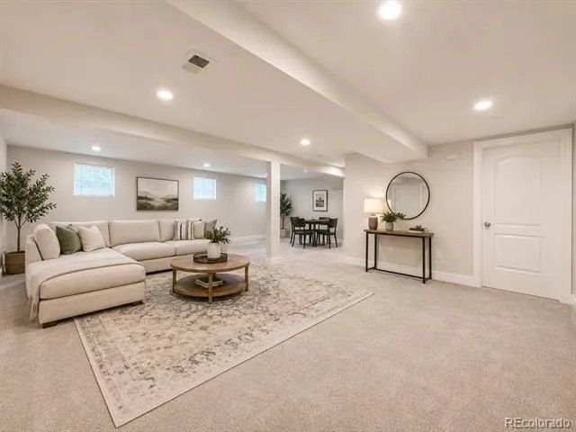 7073 E Warren Drive Denver, CO 80224