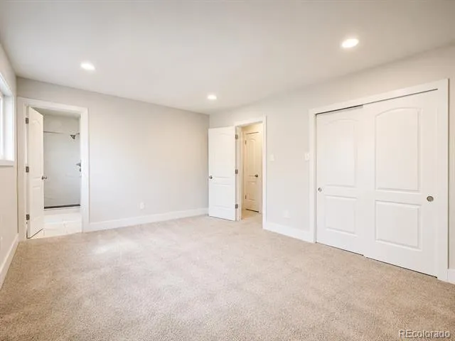 7073 E Warren Drive Denver, CO 80224