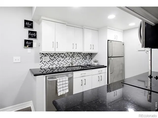 8225 Fairmount Drive #105 Denver, CO 80247
