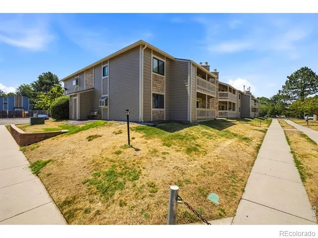 8225 Fairmount Drive #105 Denver, CO 80247
