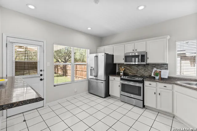 14235 Red Maple Wood San Antonio, TX 78249