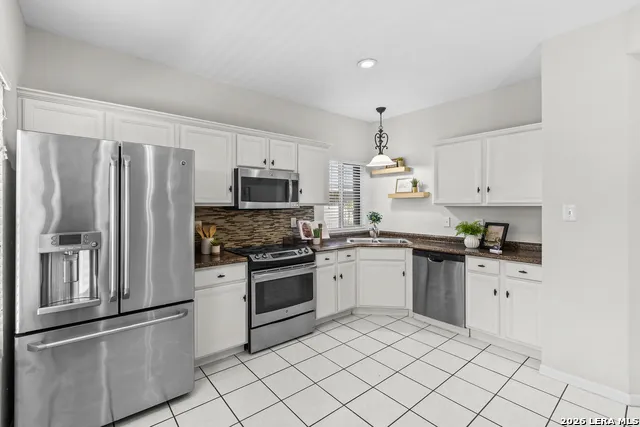 14235 Red Maple Wood San Antonio, TX 78249