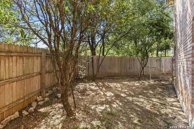 14235 Red Maple Wood San Antonio, TX 78249