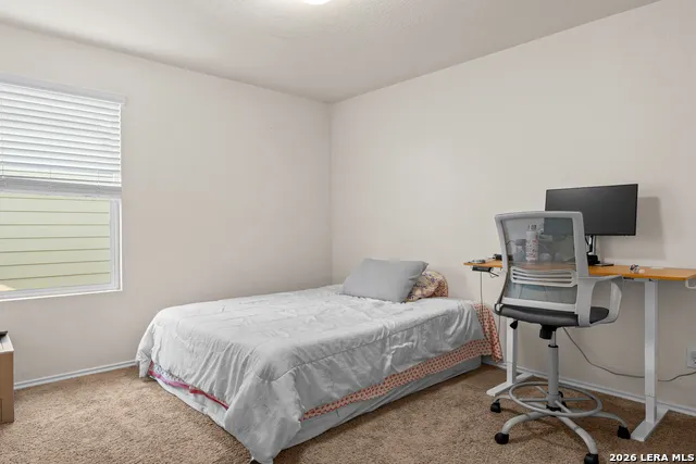 2846 LINDENWOOD RUN San Antonio, TX 78245