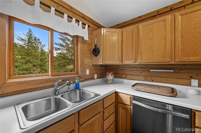 310 Wendelyn Way Boulder, CO 80302