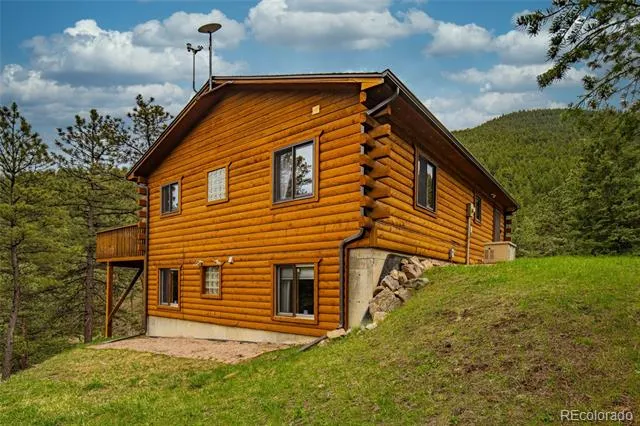 310 Wendelyn Way Boulder, CO 80302