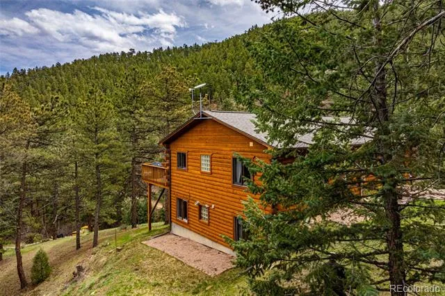 310 Wendelyn Way Boulder, CO 80302