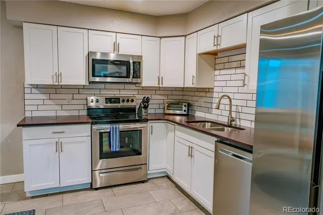 5643 W 67th Avenue Arvada, CO 80003