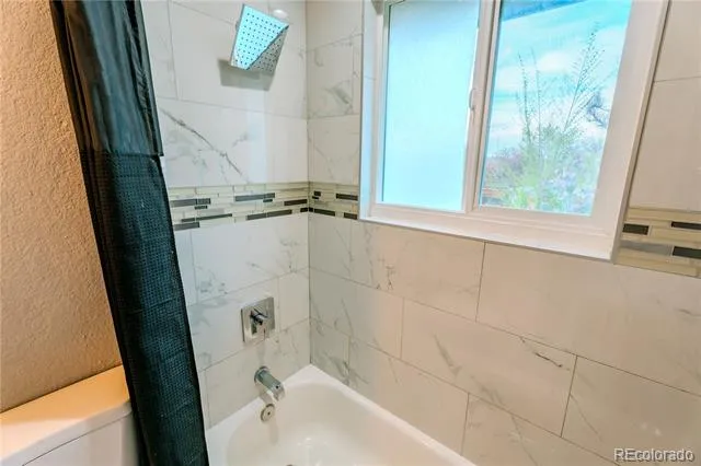 5643 W 67th Avenue Arvada, CO 80003