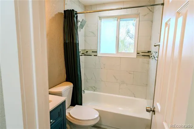5643 W 67th Avenue Arvada, CO 80003
