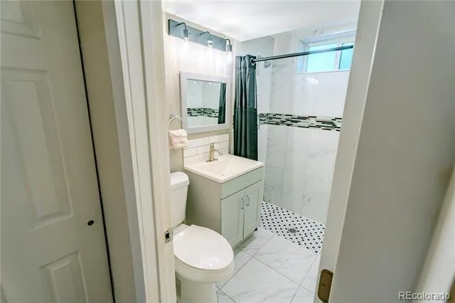 5643 W 67th Avenue Arvada, CO 80003