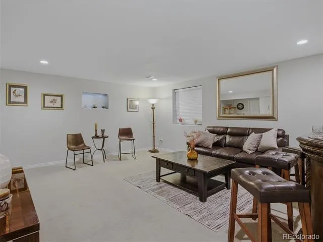 9357 Wolfe Place Highlands Ranch, CO 80129