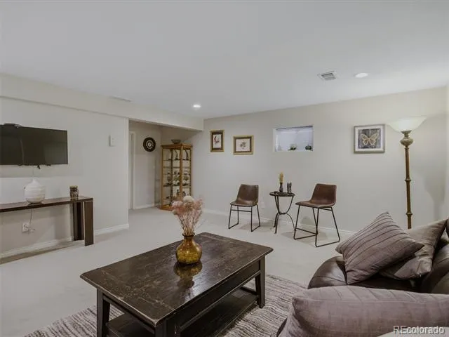 9357 Wolfe Place Highlands Ranch, CO 80129
