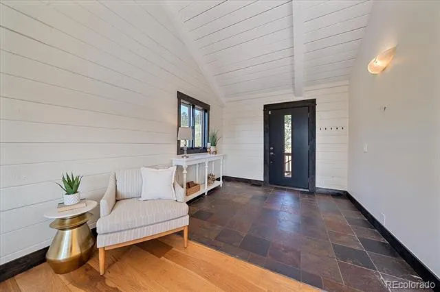 8324 W Fork Road Boulder, CO 80302
