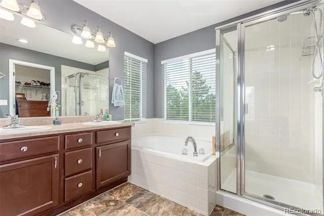 10660 Jewelberry Circle Highlands Ranch, CO 80130