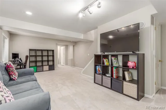 10660 Jewelberry Circle Highlands Ranch, CO 80130