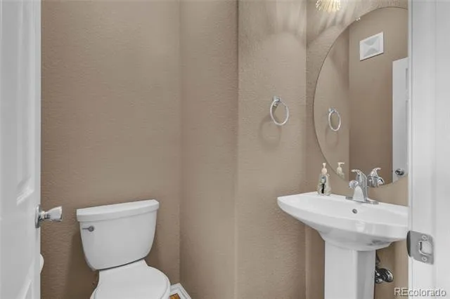 488 Black Feather Loop #215 Castle Rock, CO 80104