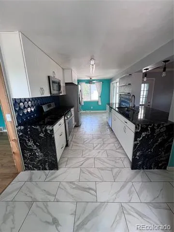 6668 Chase Street Arvada, CO 80003
