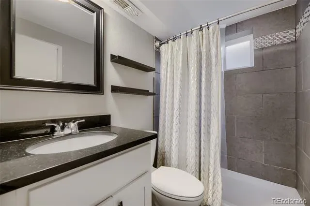 9367 W Hamilton Drive Denver, CO 80227