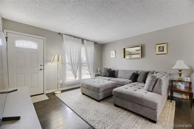 9367 W Hamilton Drive Denver, CO 80227
