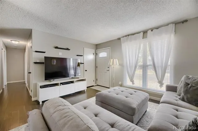 9367 W Hamilton Drive Denver, CO 80227