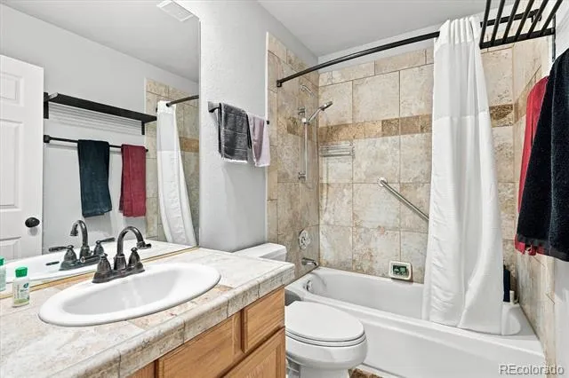 140 Sugar Plum Way Castle Rock, CO 80104