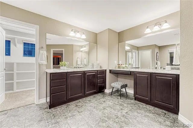 27208 E Jamison Place Aurora, CO 80016