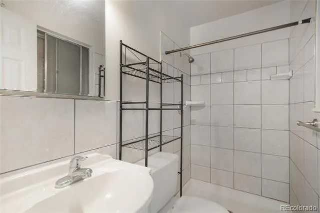 6635 Ocean Avenue Colorado Springs, CO 80911