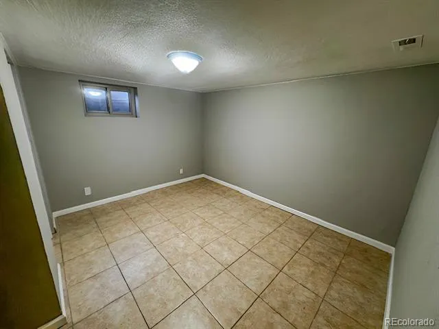 2285 S Newton Street Denver, CO 80219