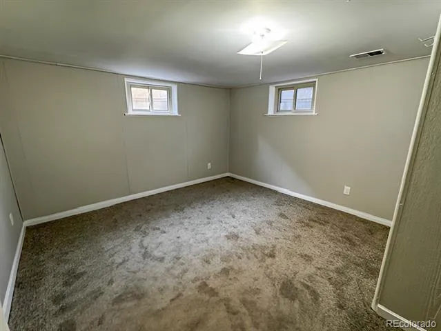 2285 S Newton Street Denver, CO 80219