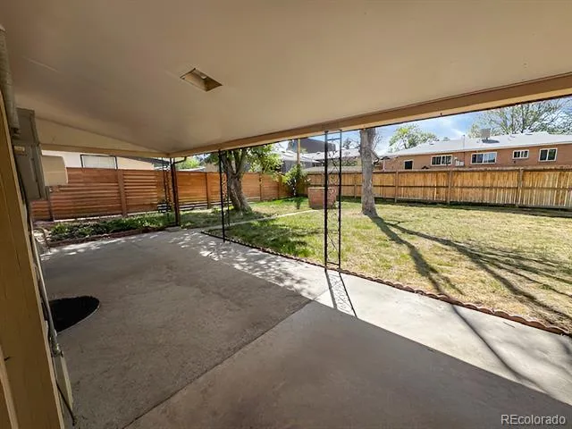 2285 S Newton Street Denver, CO 80219