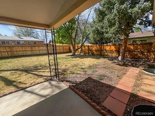 2285 S Newton Street Denver, CO 80219