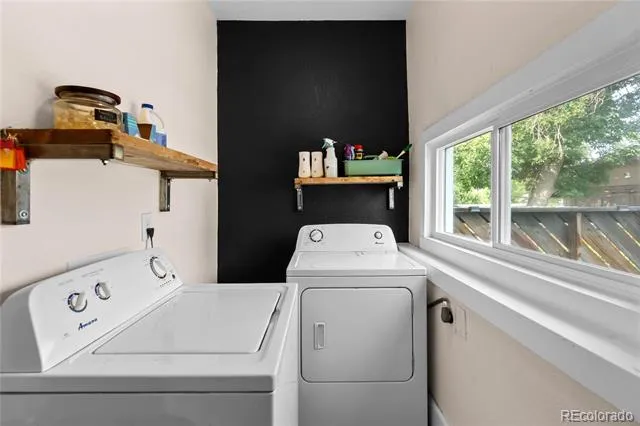 1620 Dallas Street Aurora, CO 80010