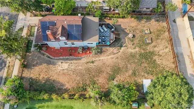 1620 Dallas Street Aurora, CO 80010