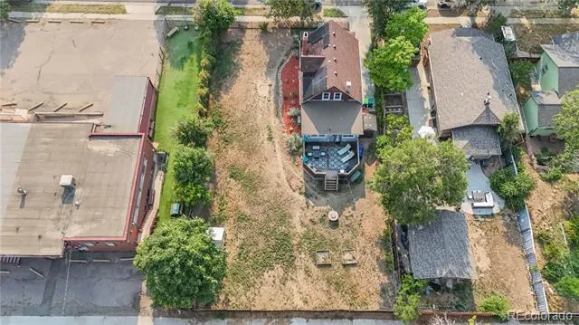 1620 Dallas Street Aurora, CO 80010