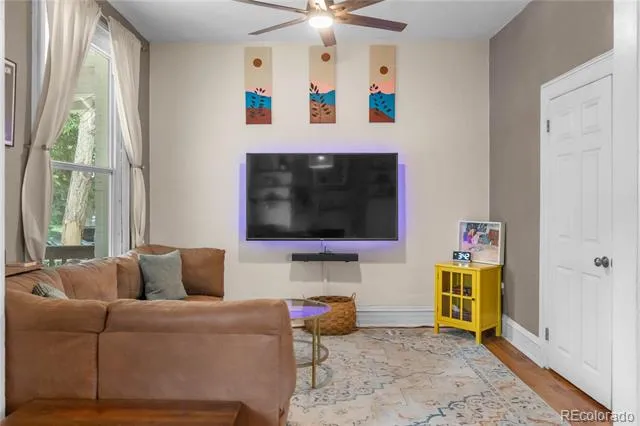 1620 Dallas Street Aurora, CO 80010
