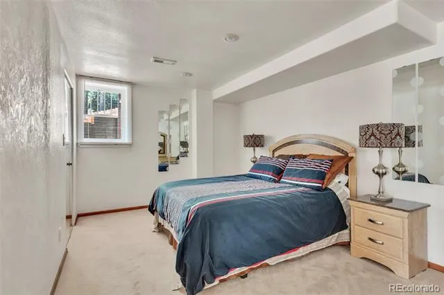 1148 Larch Court Broomfield, CO 80020