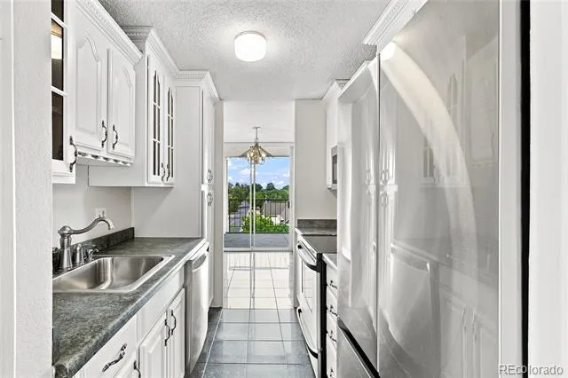 4800 E Hale Parkway #601N Denver, CO 80220