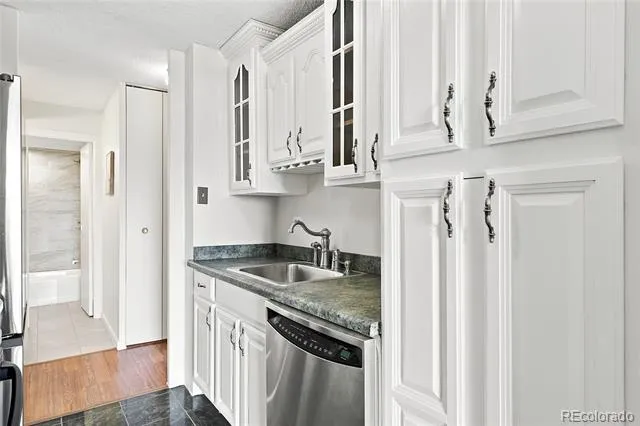 4800 E Hale Parkway #601N Denver, CO 80220