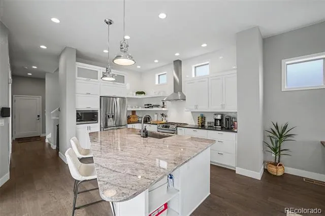 9761 Taylor River-R Circle Littleton, CO 80125