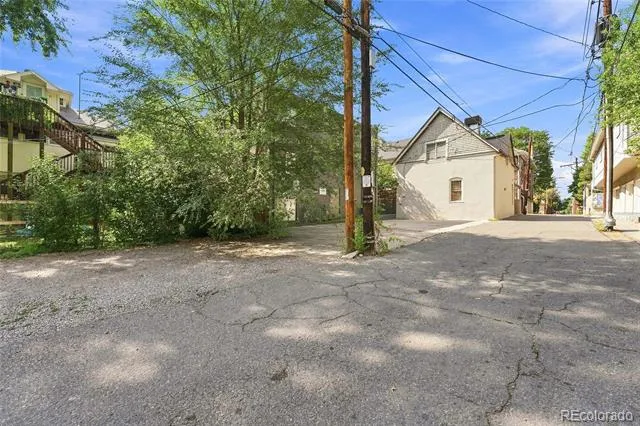 1056 Marion Street #203 Denver, CO 80218
