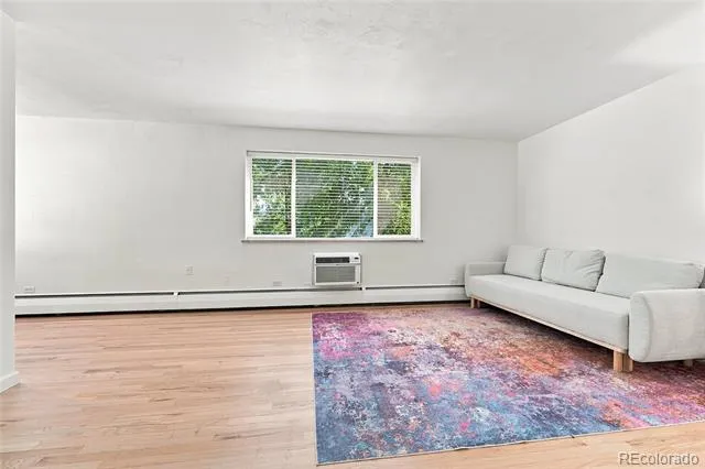 1056 Marion Street #203 Denver, CO 80218