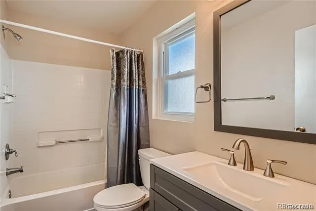 18671 Mitchell Place Denver, CO 80249