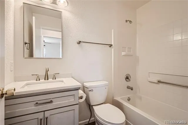 18671 Mitchell Place Denver, CO 80249