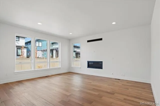 5604 Grandville Avenue Longmont, CO 80503
