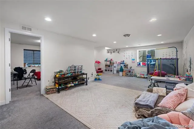 2350 Tyrrhenian Circle Longmont, CO 80504