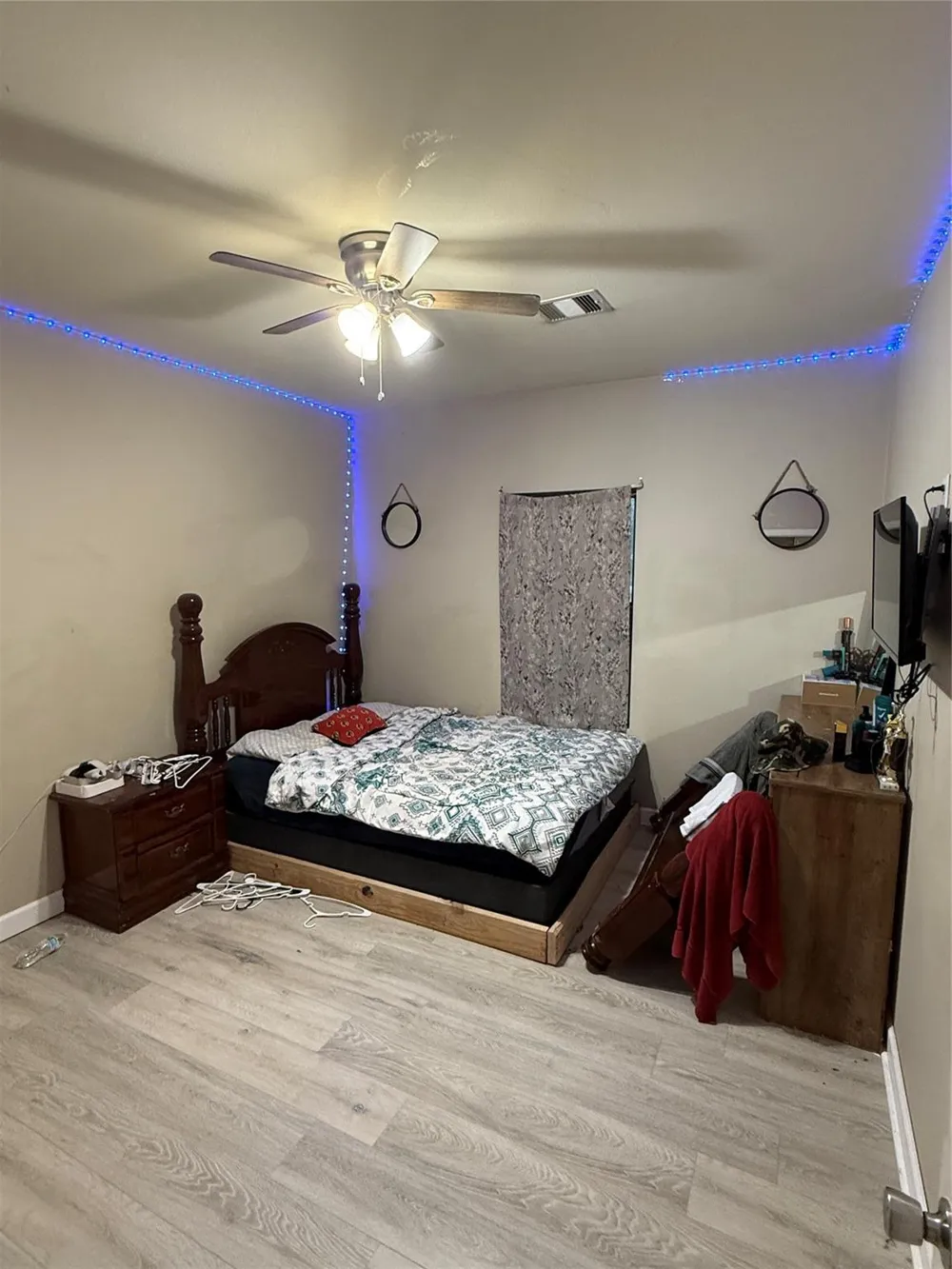 2307 County Road 3545 Cleveland, TX 77327