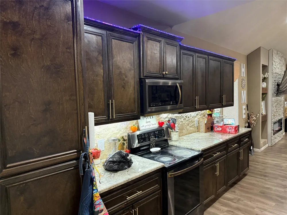 2307 County Road 3545 Cleveland, TX 77327