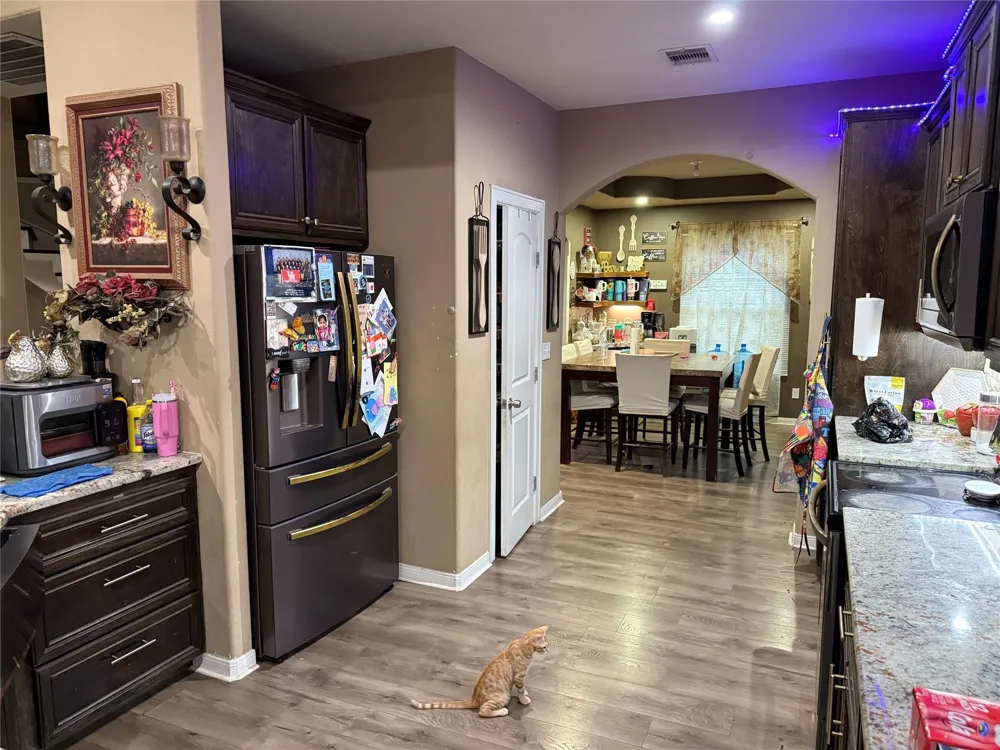 2307 County Road 3545 Cleveland, TX 77327