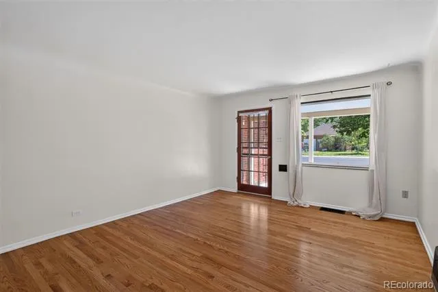 1219 Jasmine Street Denver, CO 80220